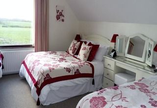 Valley View Country House Bed And Breakfast Bushmills Exterior photo